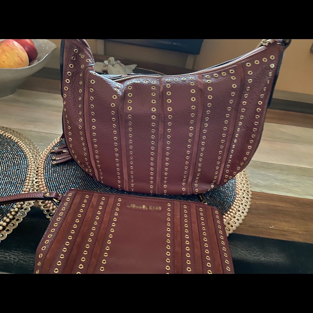 Michael Kors purse & wallet - Picture 4 of 16